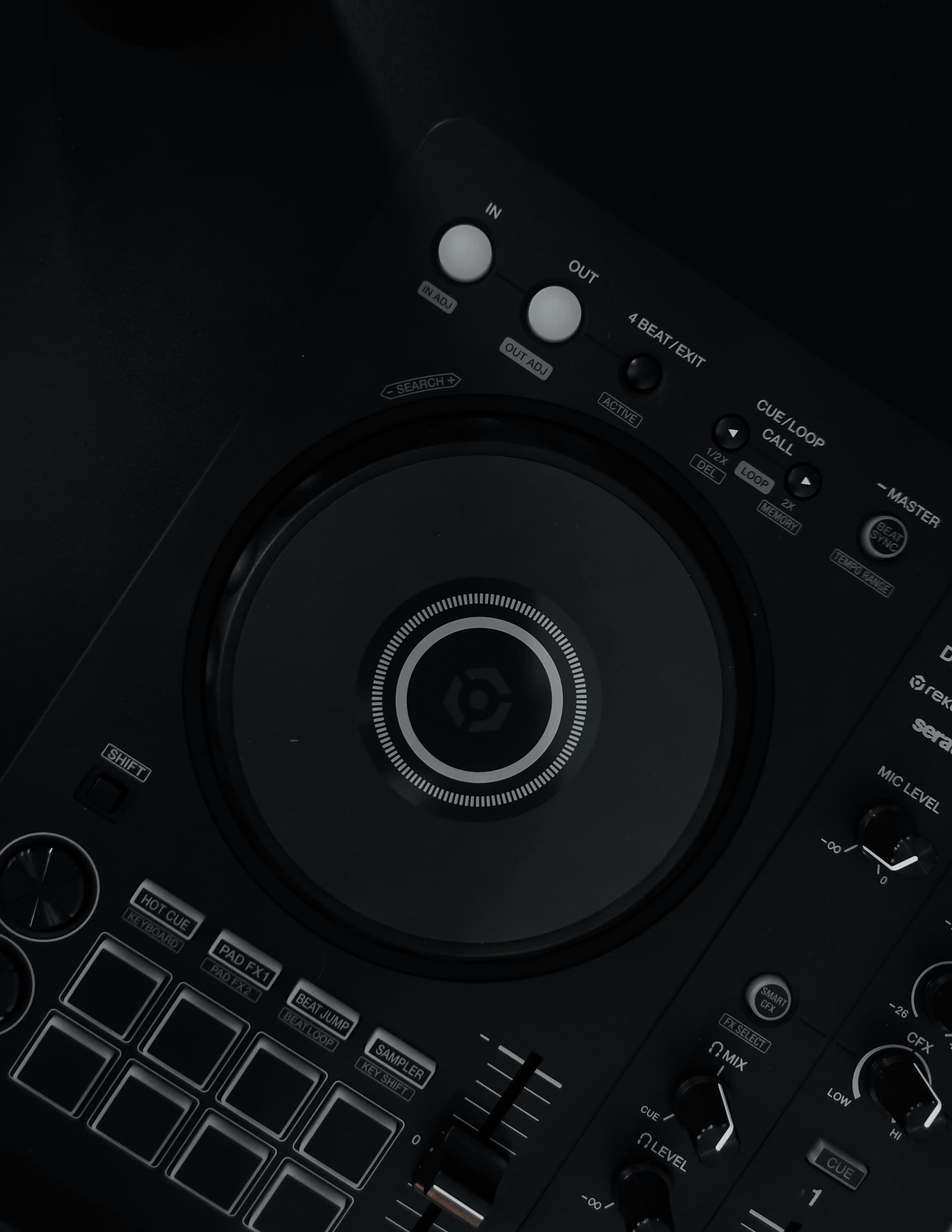 DJ-kontroller sett ovenfra